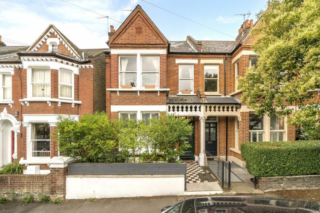 Main image of property: Narbonne Avenue, Clapham