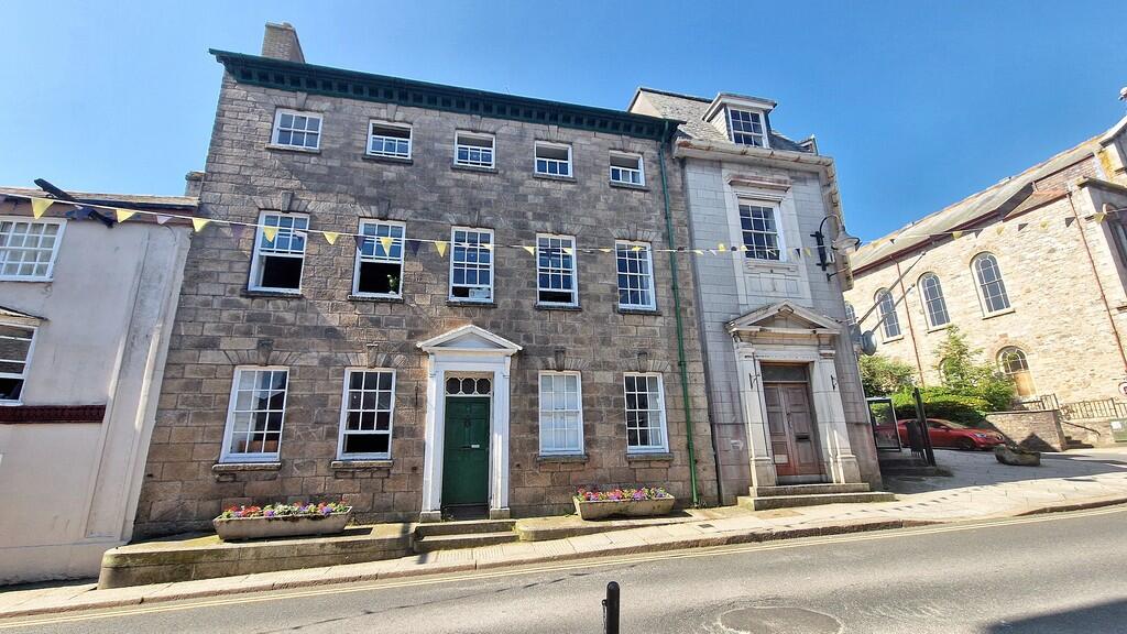 Main image of property: Higher Market Street