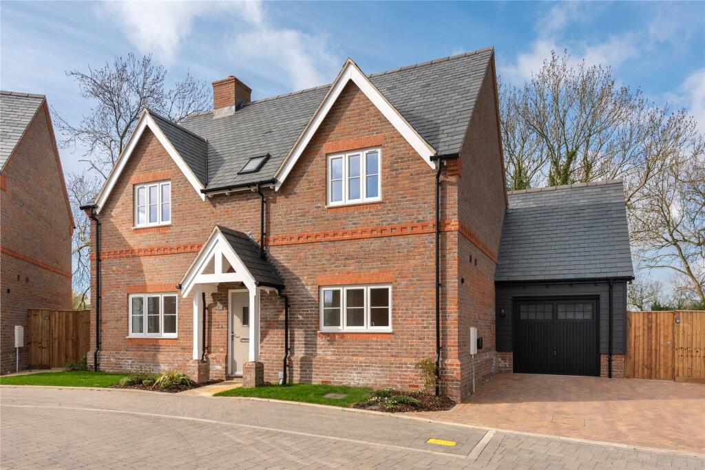 Main image of property: Bonnett Close, Little Kimble, Aylesbury, Buckinghamshire, HP17