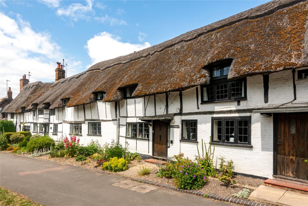 Main image of property: Tring Road, Wendover, Aylesbury, Buckinghamshire, HP22