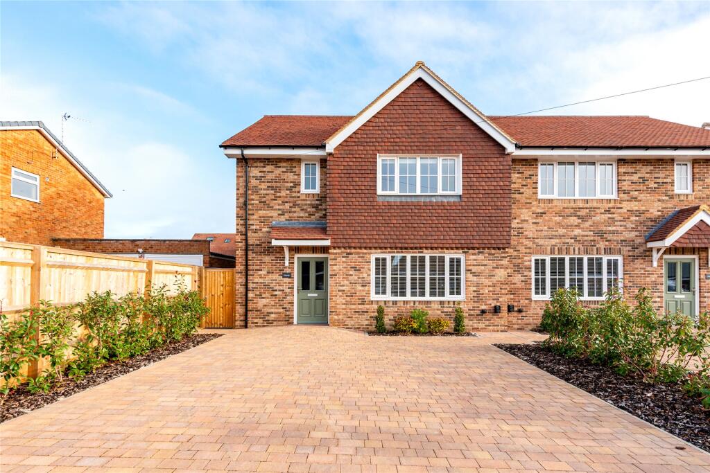 Main image of property: Chilton Close, Penn, High Wycombe, Buckinghamshire, HP10