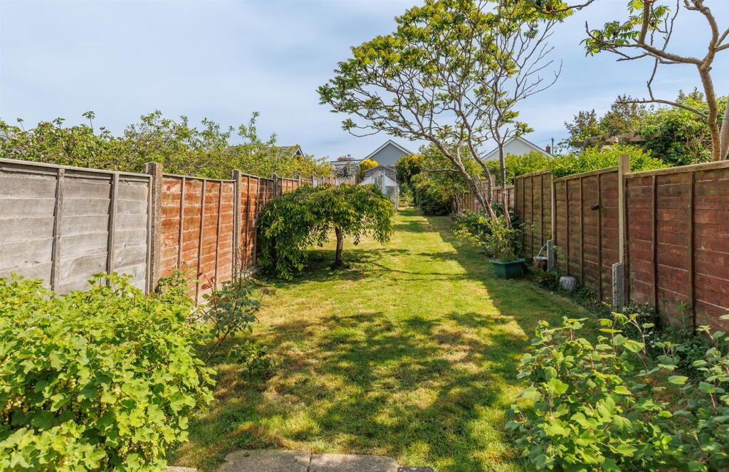 Main image of property: CHAIN FREE IN GLORIOUS GURNARD - Lower Church Road, Gurnard
