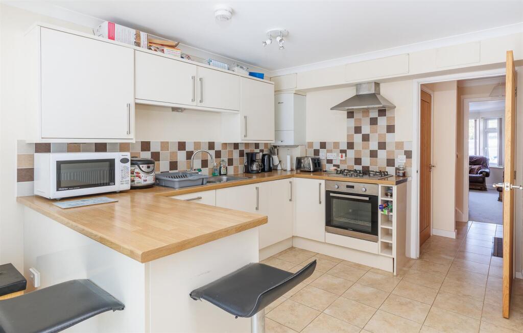 Main image of property: CHAIN FREE PERIOD PROPERTY - Church Road, Gurnard