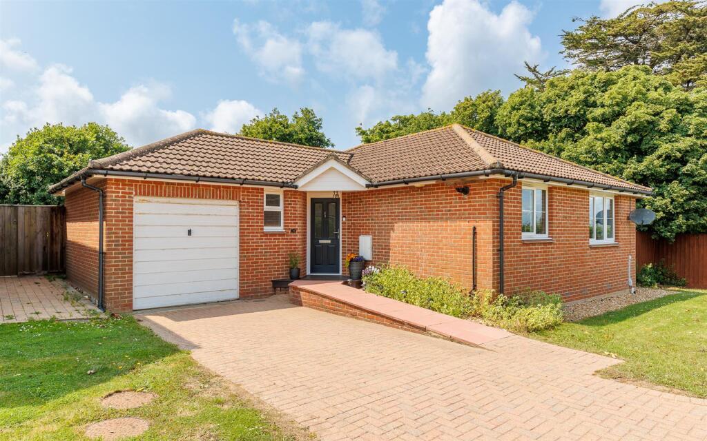 Main image of property: IMMACULATE BUNGALOW - Fleet Way, Shalfleet, Newport