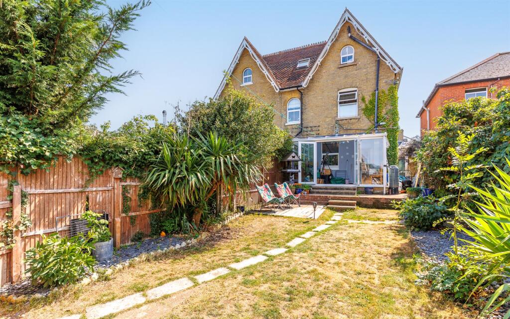 Main image of property: VICTORIAN SEMI-DETACHED IN GREAT LOCATION - Mill Hill Road, Cowes