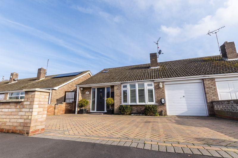 3 bedroom semidetached house for sale in Topham Crescent, Thorney