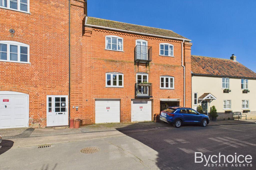 Main image of property: Ropers Court, Lavenham, Sudbury, Suffolk
