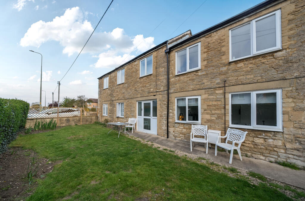 Main image of property: Banbury Road, Kidlington, Oxfordshire