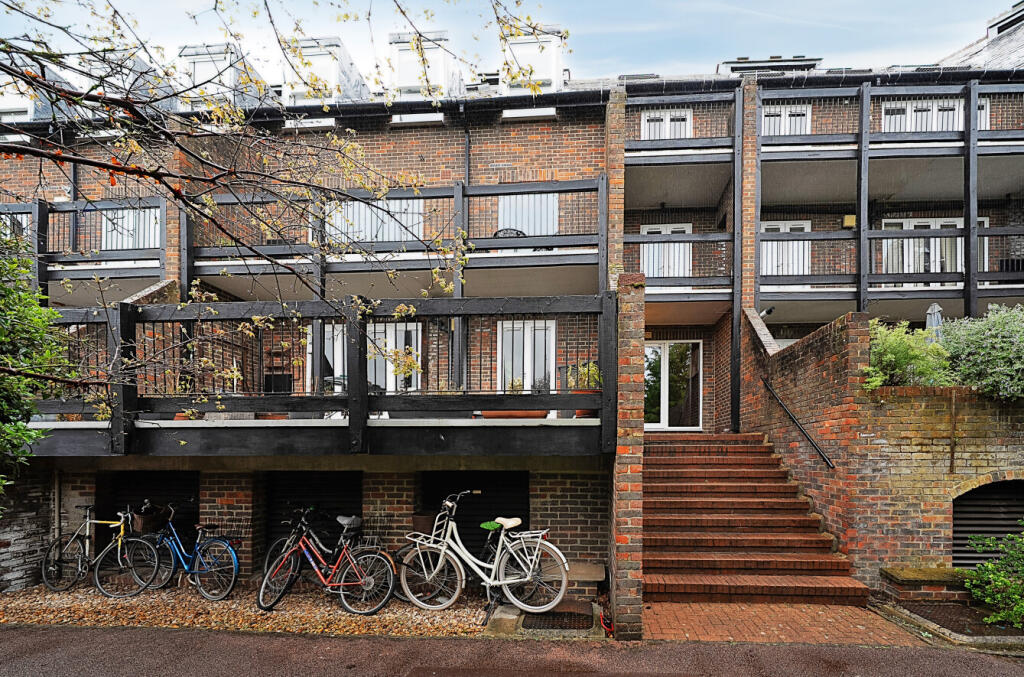 Main image of property: Shirelake Close, Oxford, Oxfordshire