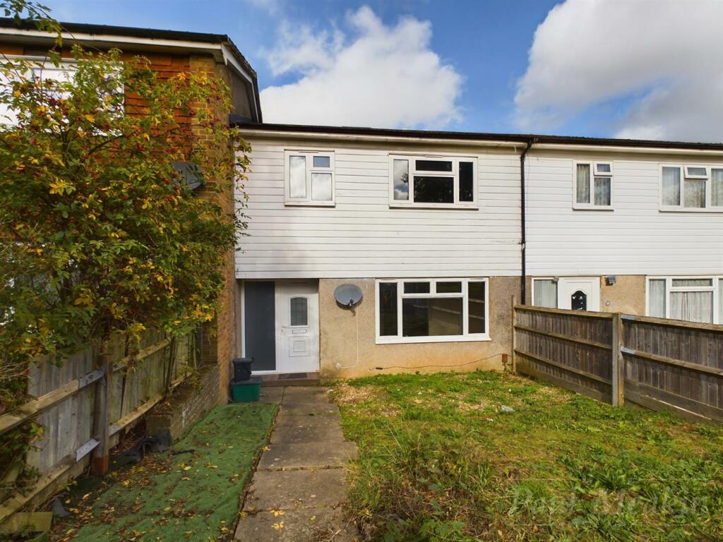3 bedroom house for rent in North Walk, New Addington, CR0