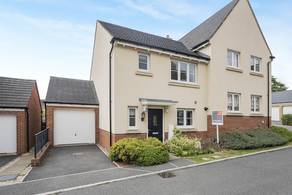 Main image of property: Symons Close, Bovey Tracey