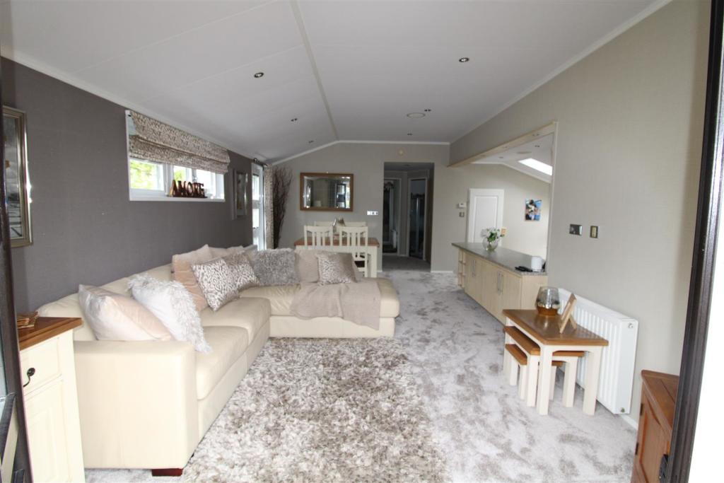 2 bedroom property for sale in Ribby Hall Village, Ribby Road, Preston, PR4