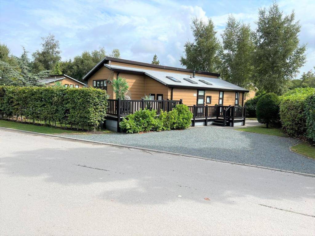 2 bedroom property for sale in Ribby Hall Village, Ribby Road, Preston, PR4