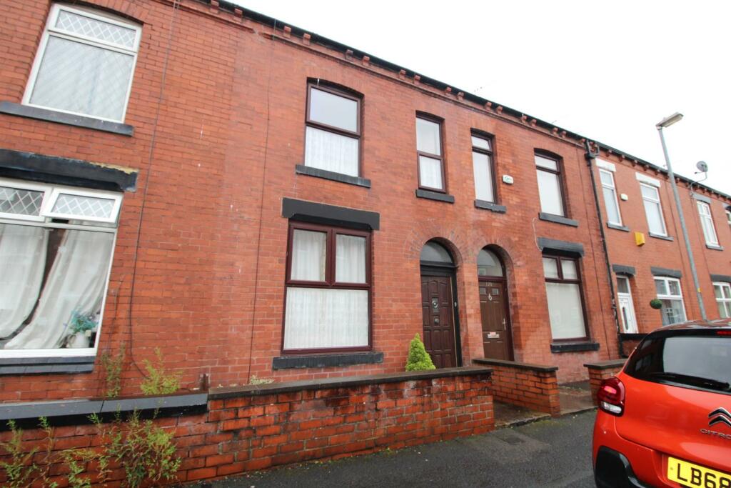3 bedroom terraced house for sale in Minor Street, Failsworth