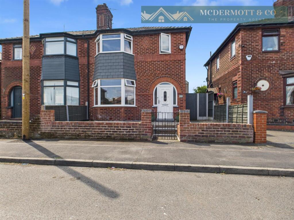 Main image of property: Dunkerley Avenue, Failsworth