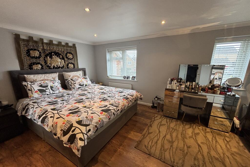 Additional property image - Stafford Crescent, Braintree, CM7