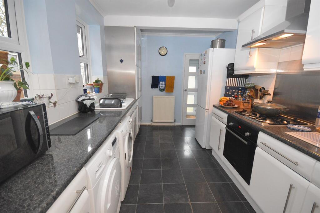 Additional property image - Grenville Road, Braintree, CM7
