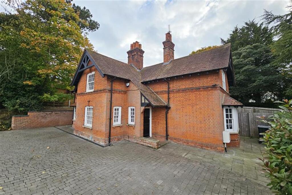 Main image of property: Courtauld Road, Braintree, CM7