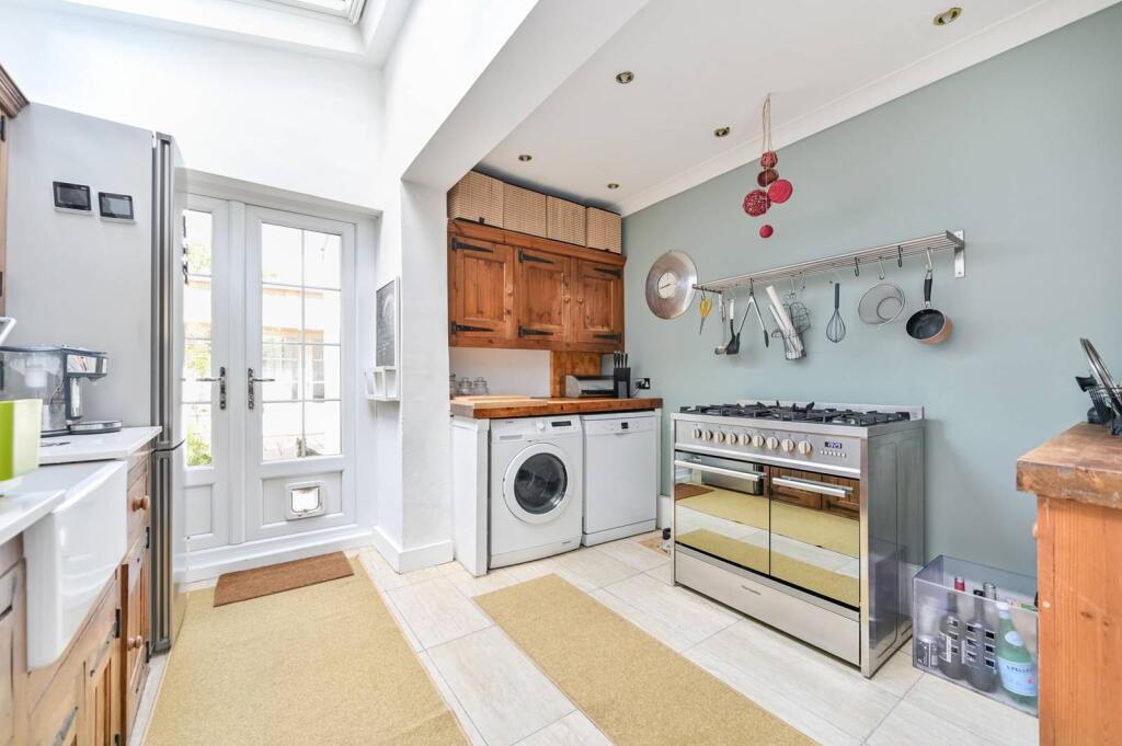 Main image of property: Gould Road, Twickenham, TW2