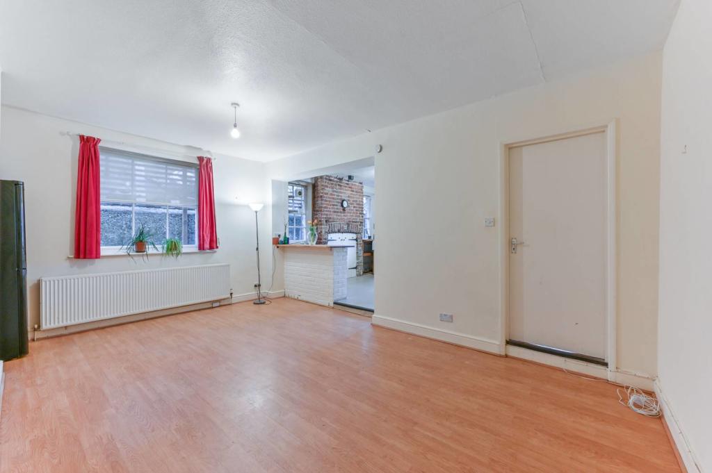 BELVEDERE ROAD, LONDON, SE19