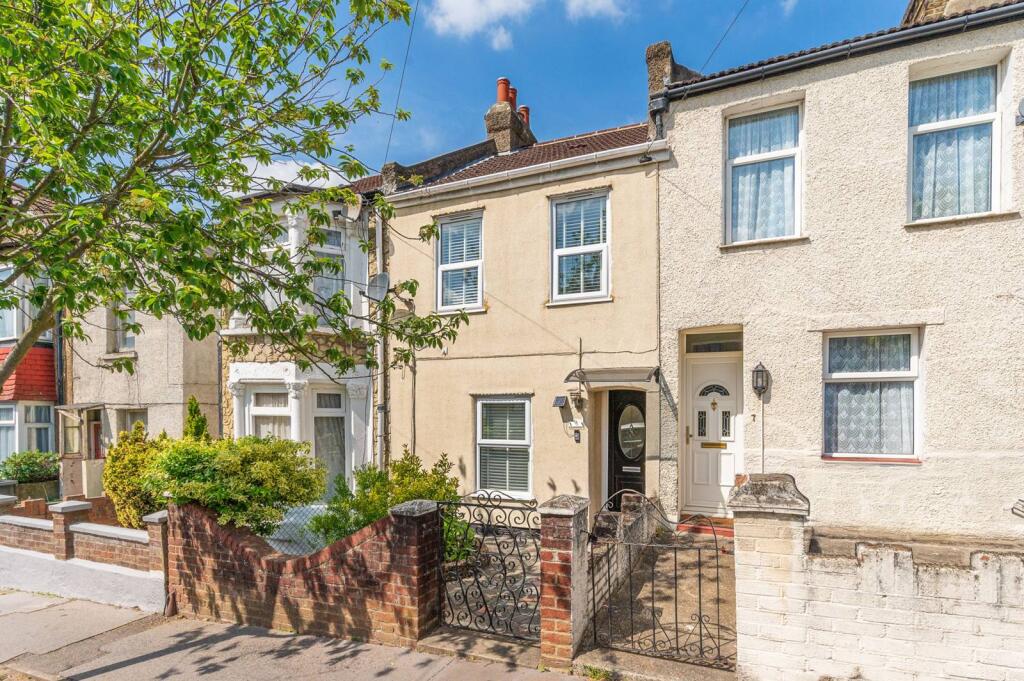 Main image of property: The Retreat, Thornton Heath, CR7