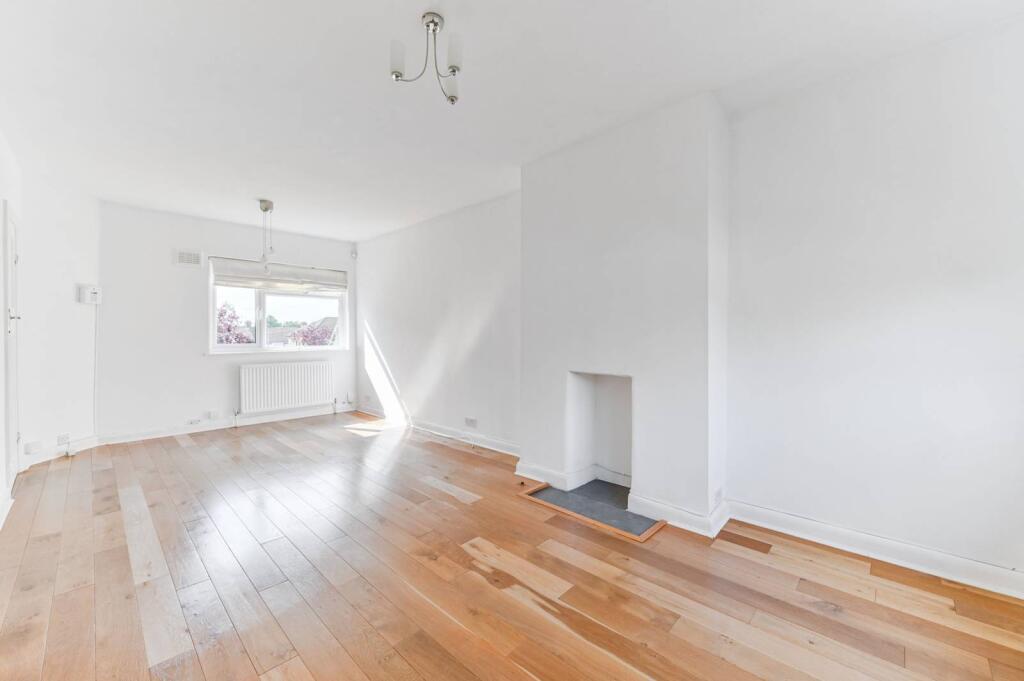 Main image of property: Holmesdale Close, SE25, South Norwood, London, SE25