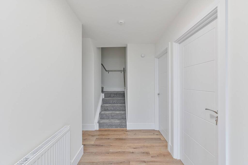 Main image of property: Kingslyn Crescent, Crystal Palace, London, SE19