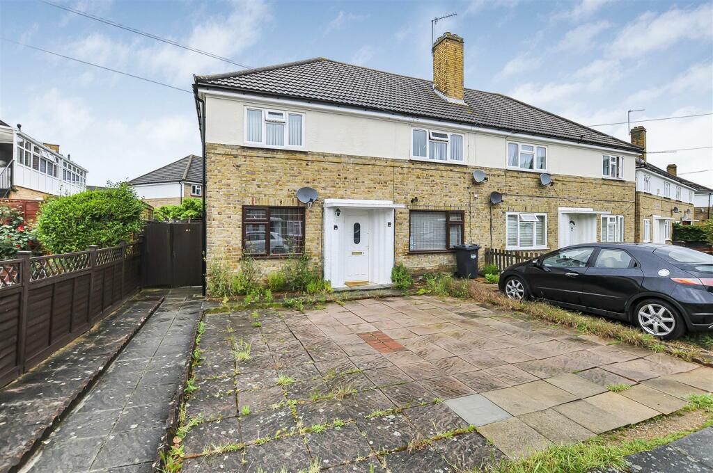 2 bedroom for sale in Wheatley Road, Isleworth, TW7