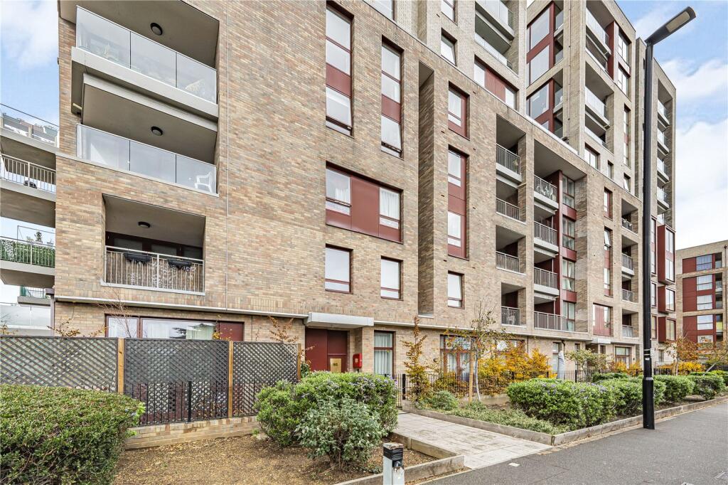 Main image of property: London Road, Isleworth