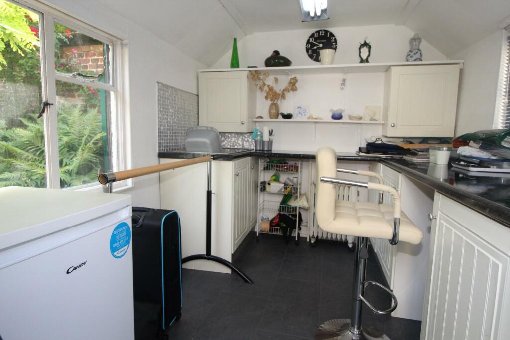 Additional property image - Stanpit, Christchurch