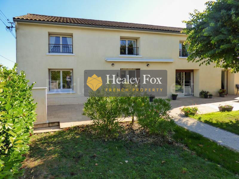 Main image of property: Sauze-Vausais, Poitou-Charentes, 79190, France