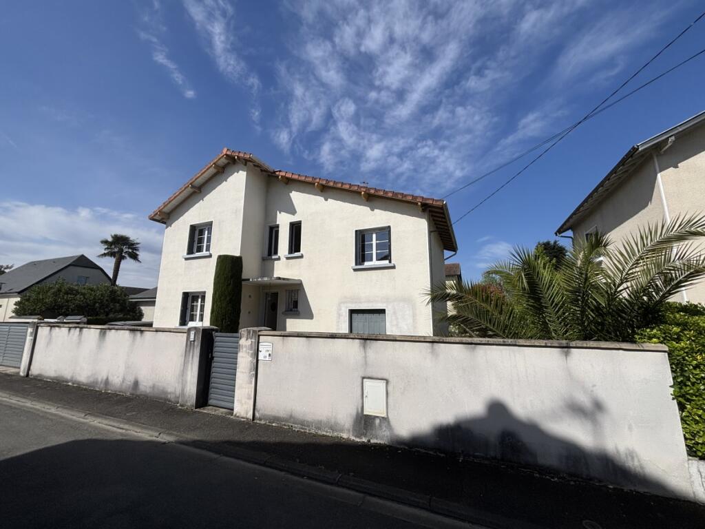 Main image of property: Tarbes, Midi-Pyrenees, 65, France