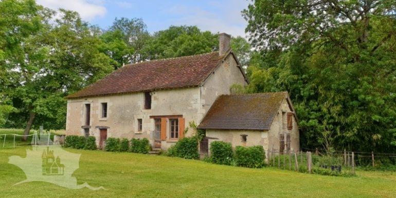 tours france houses for sale