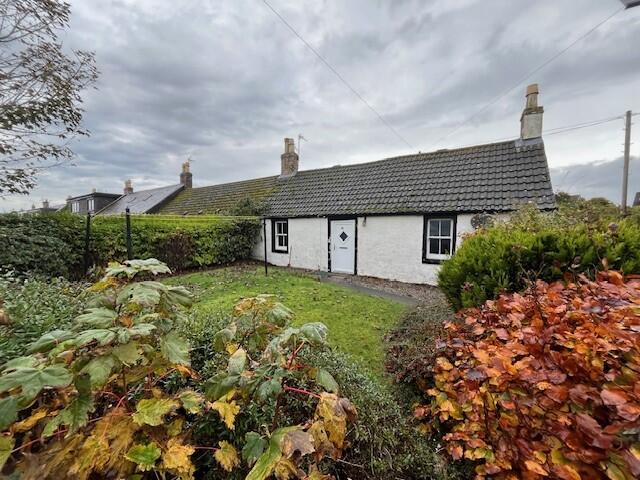 Main image of property: Lily Cottage, 19 Long Row, Westhaven, Carnoustie, DD7 6BE