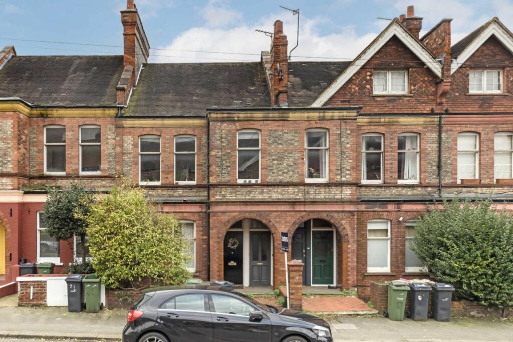 3 bedroom for sale in Hailsham Avenue, Streatham Hill, SW2