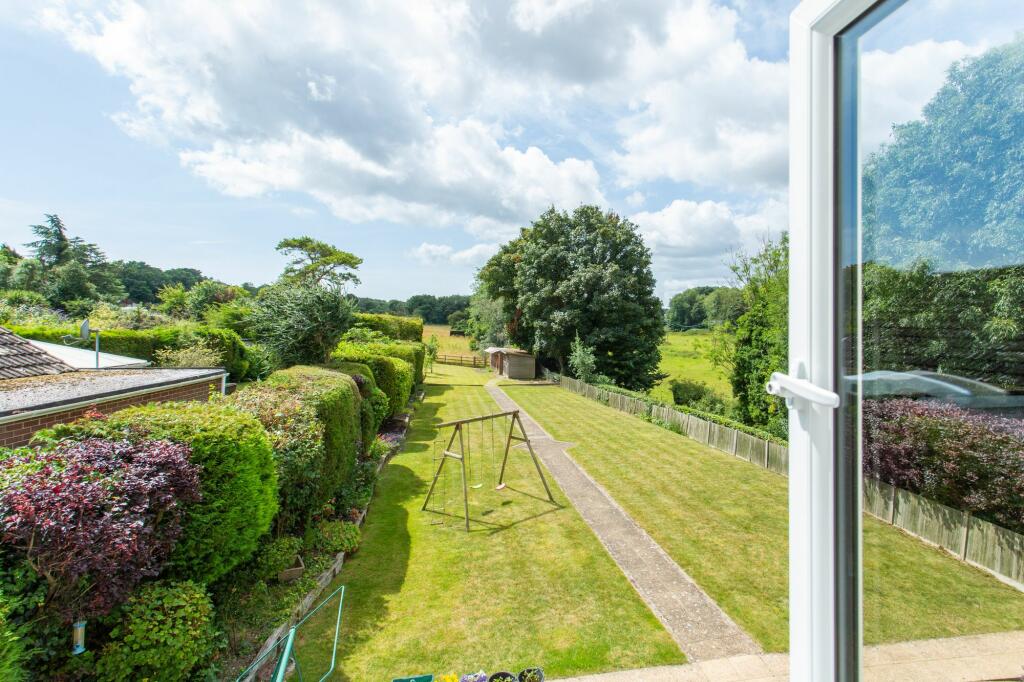 Additional property image - Shooters Hill, Eythorne, CT15
