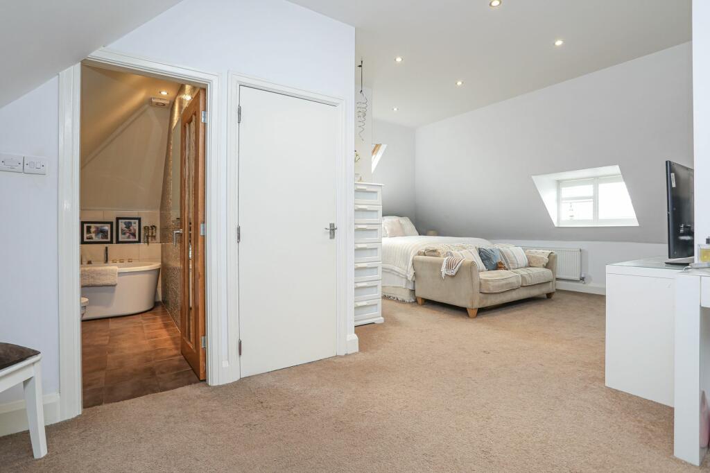 Additional property image - Devonshire Gardens, Margate, CT9