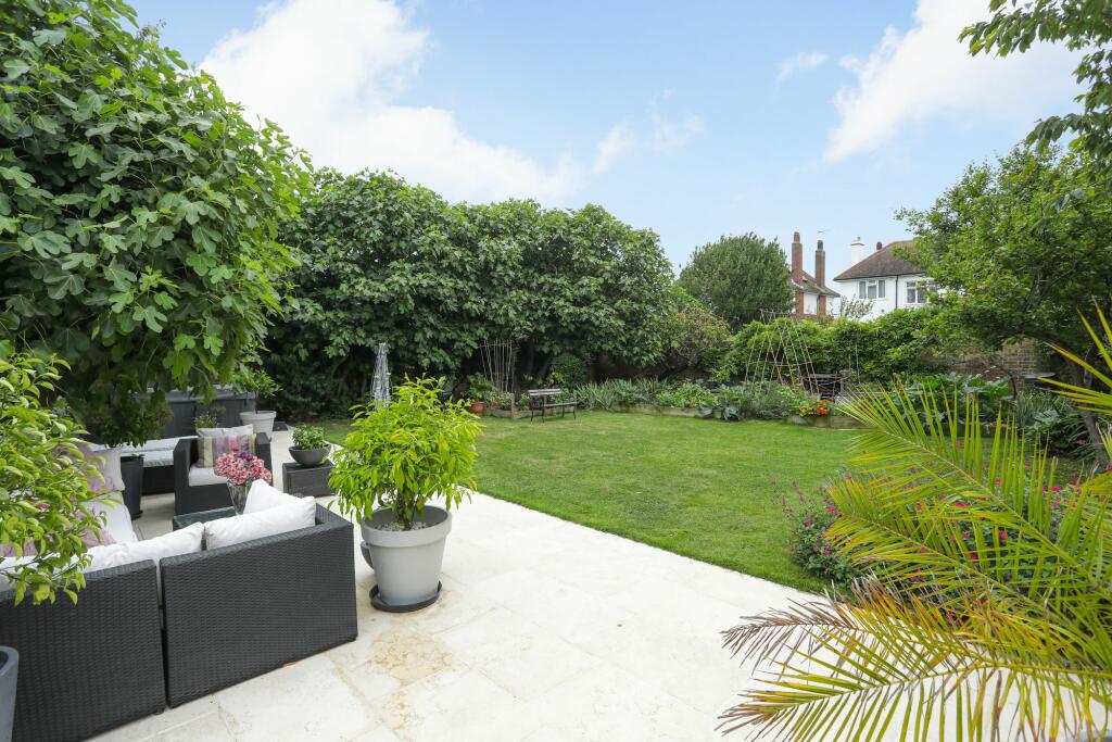Additional property image - Devonshire Gardens, Margate, CT9