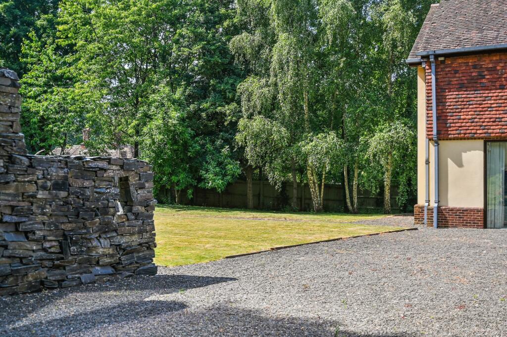 Additional property image - Taylors Hill, Chilham, CT4