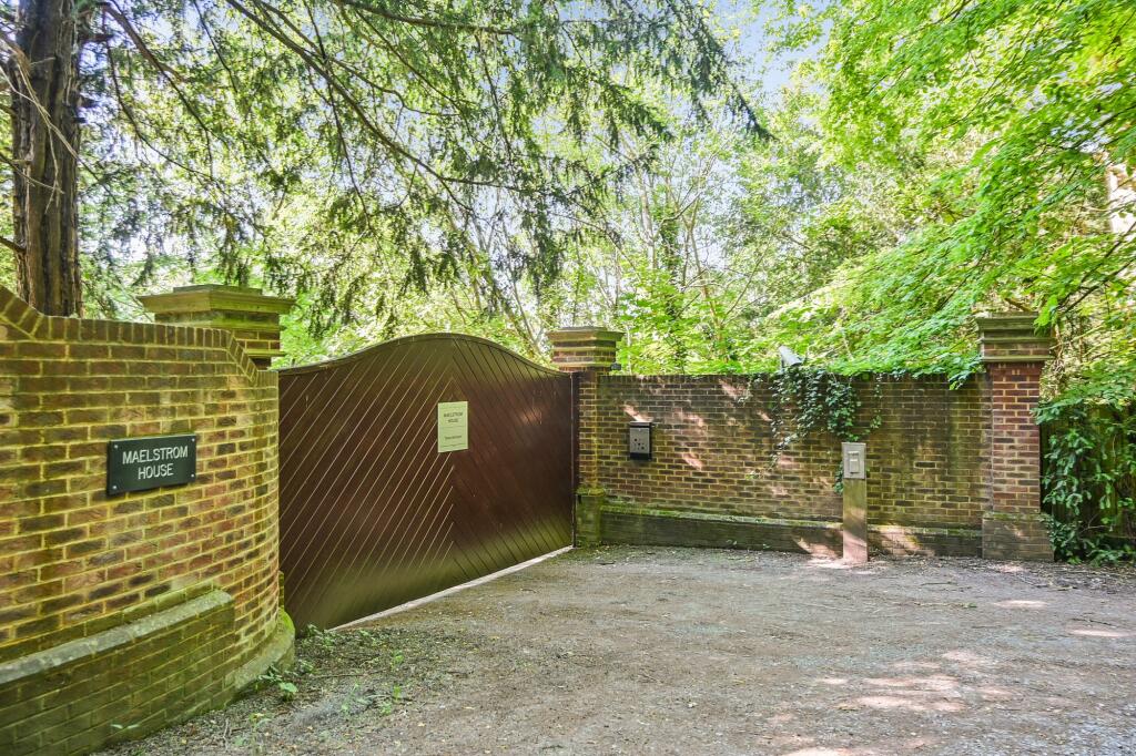Additional property image - Taylors Hill, Chilham, CT4