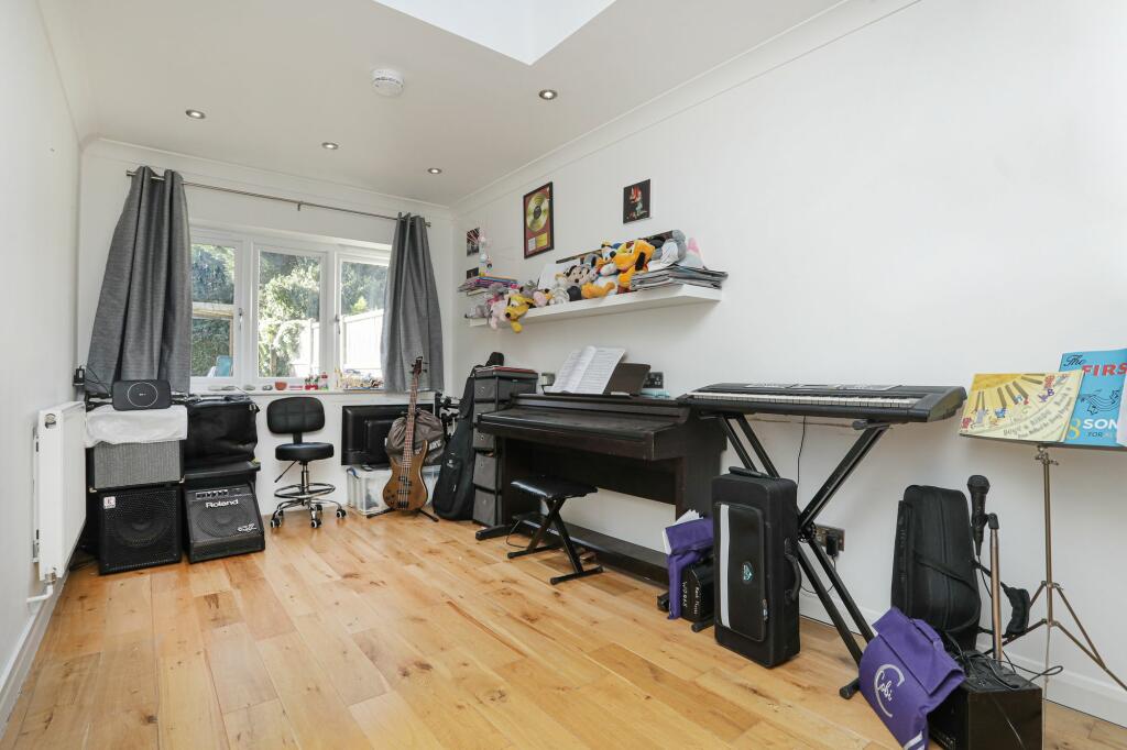 Additional property image - St. Marys Meadow, Wingham, CT3