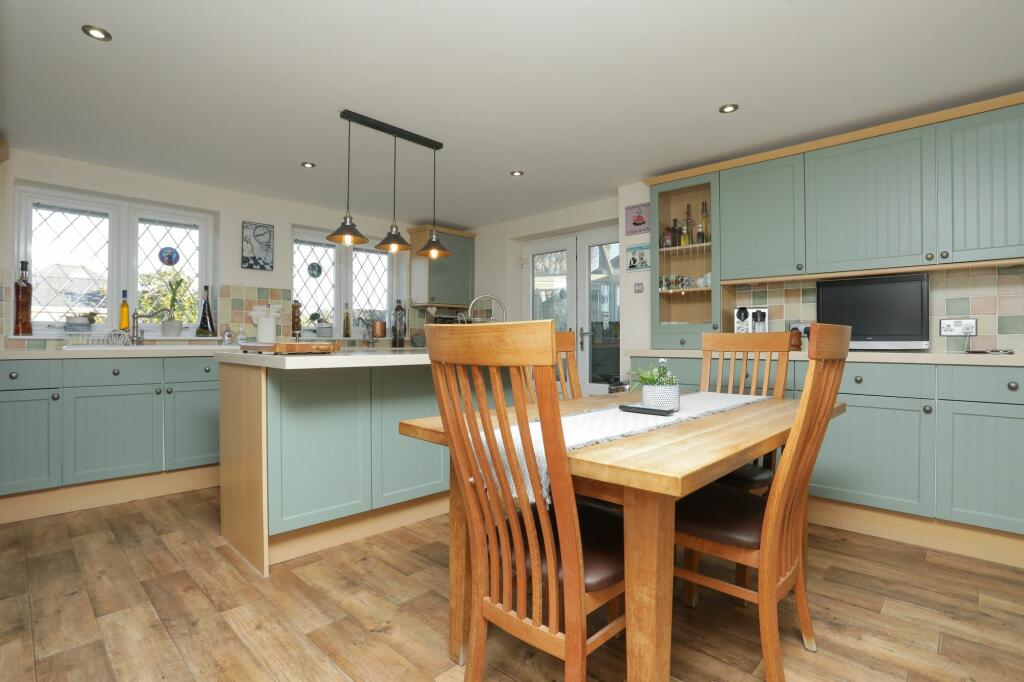 Additional property image - Bewsbury Crescent, Whitfield, CT16