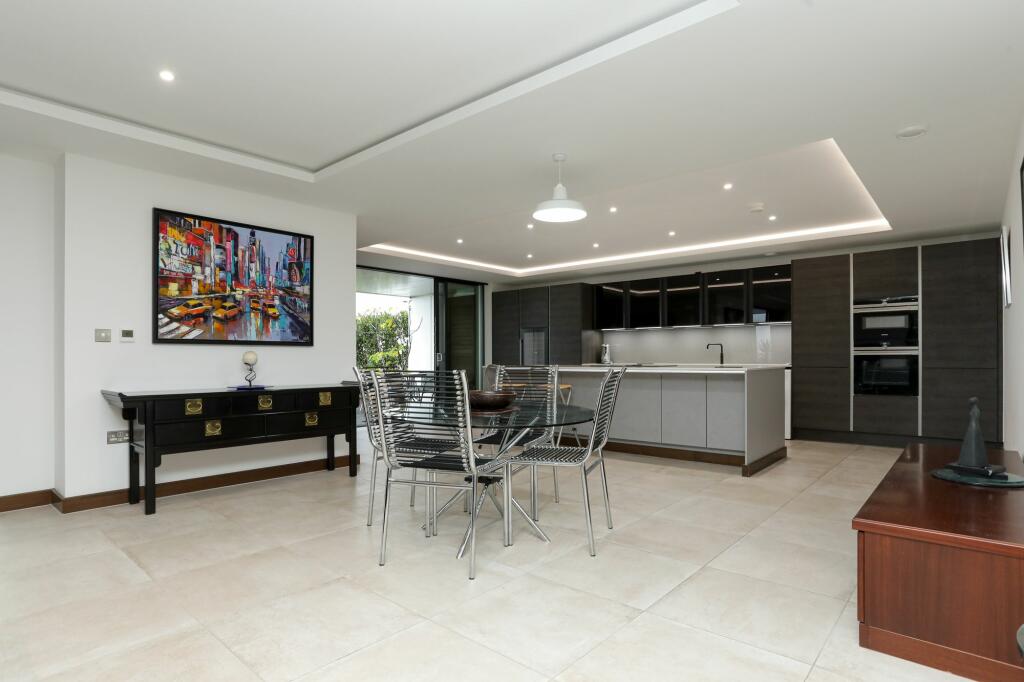 Additional property image - Encombe, Sandgate, CT20