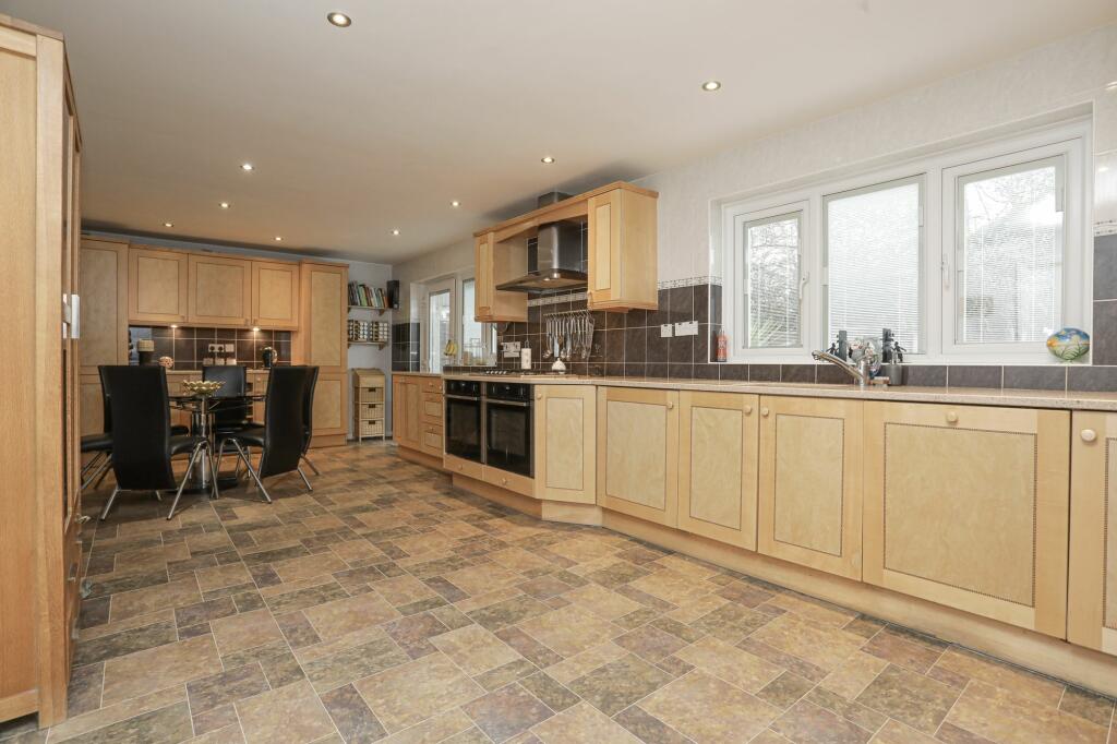 Additional property image - The Paddocks, Broadstairs, CT10