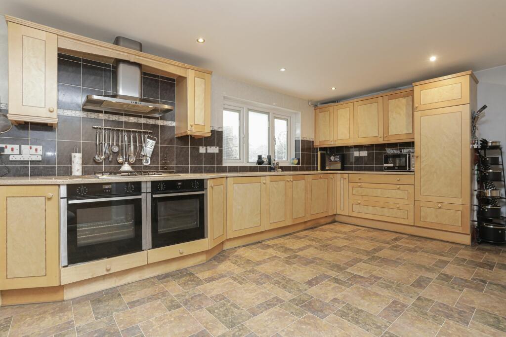 Additional property image - The Paddocks, Broadstairs, CT10