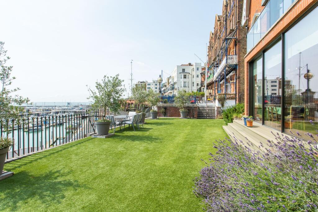 Additional property image - Cliff Street, Ramsgate, CT11