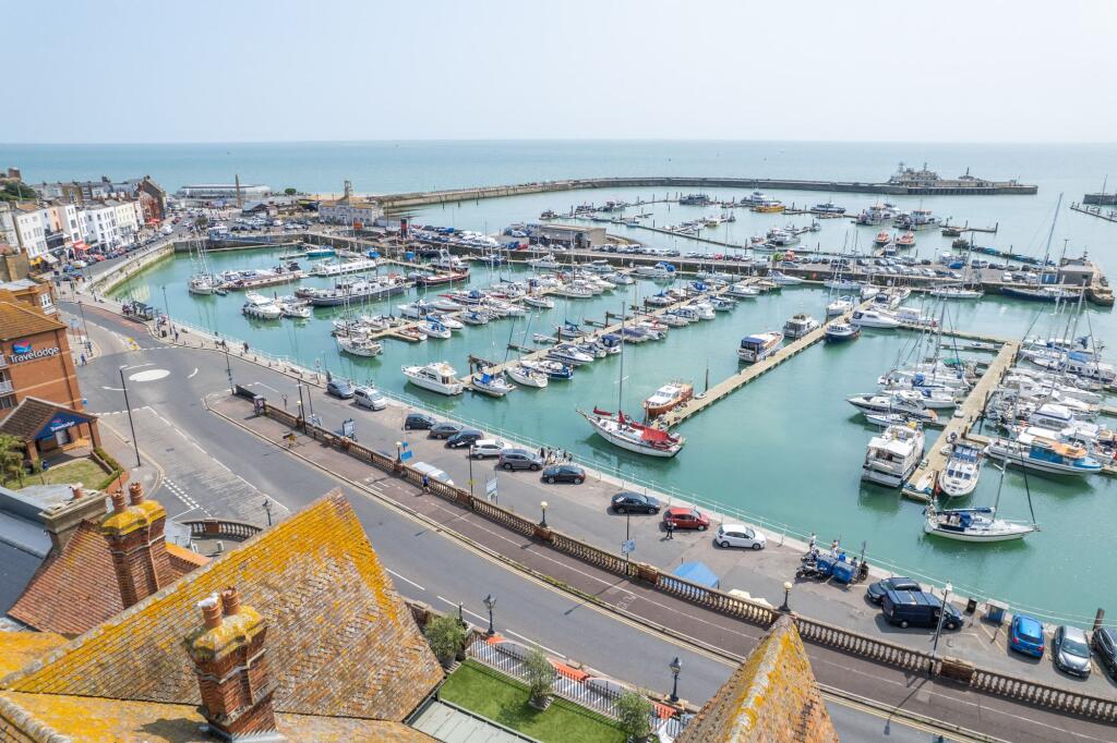 Additional property image - Cliff Street, Ramsgate, CT11