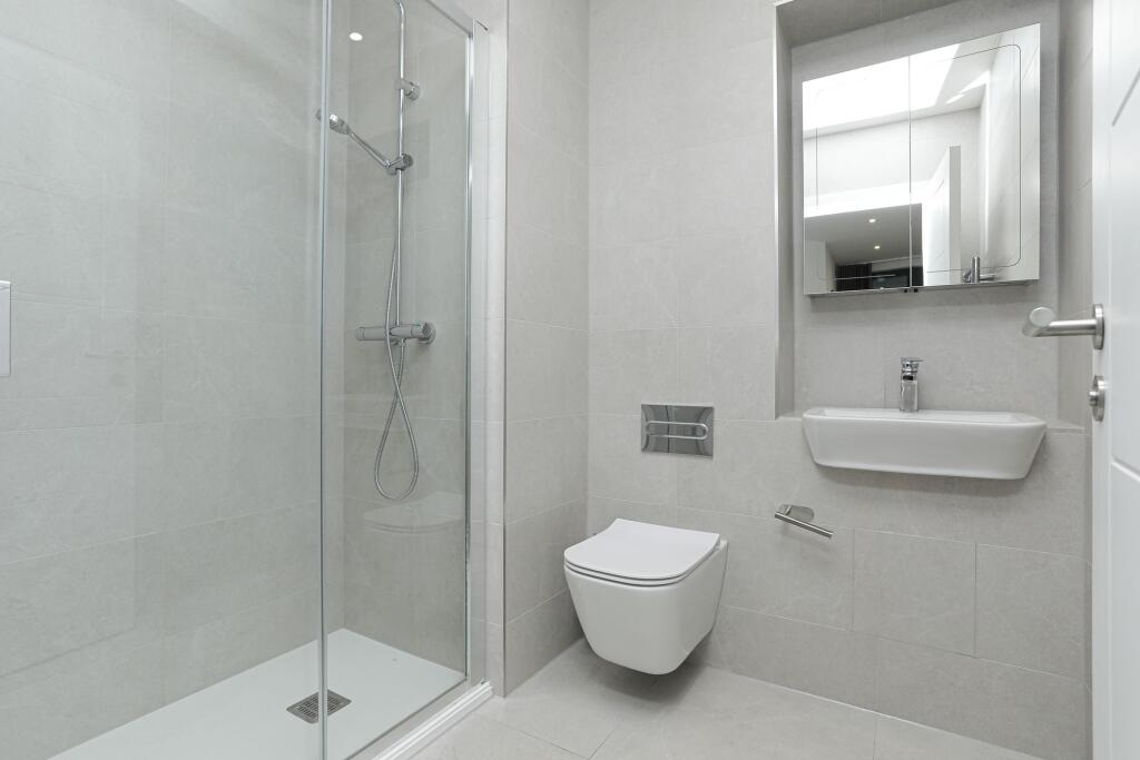 Additional property image - Beach Drive, Sea View, CT11