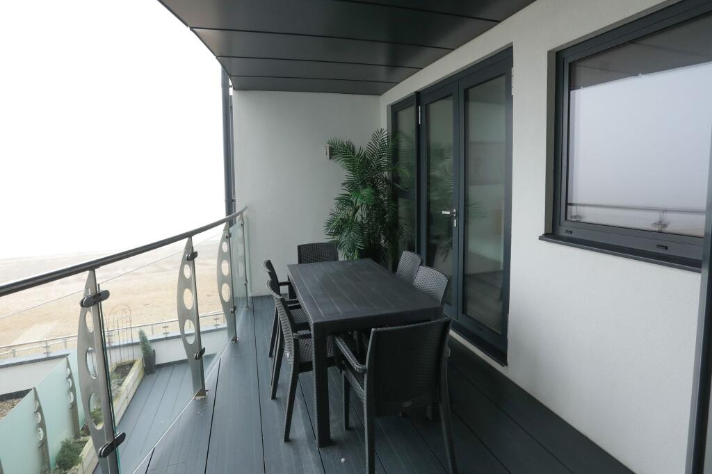 Additional property image - Beach Drive, Sea View, CT11