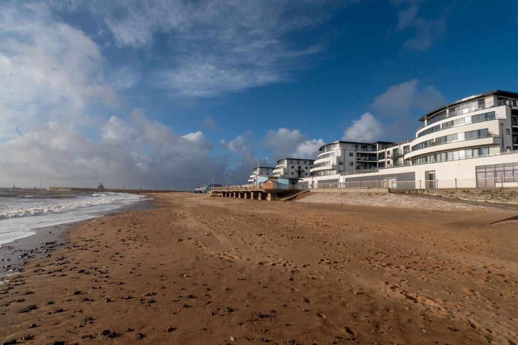 Additional property image - Beach Drive, Sea View, CT11